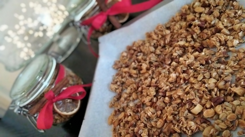 Domácí granola  s orechy recept